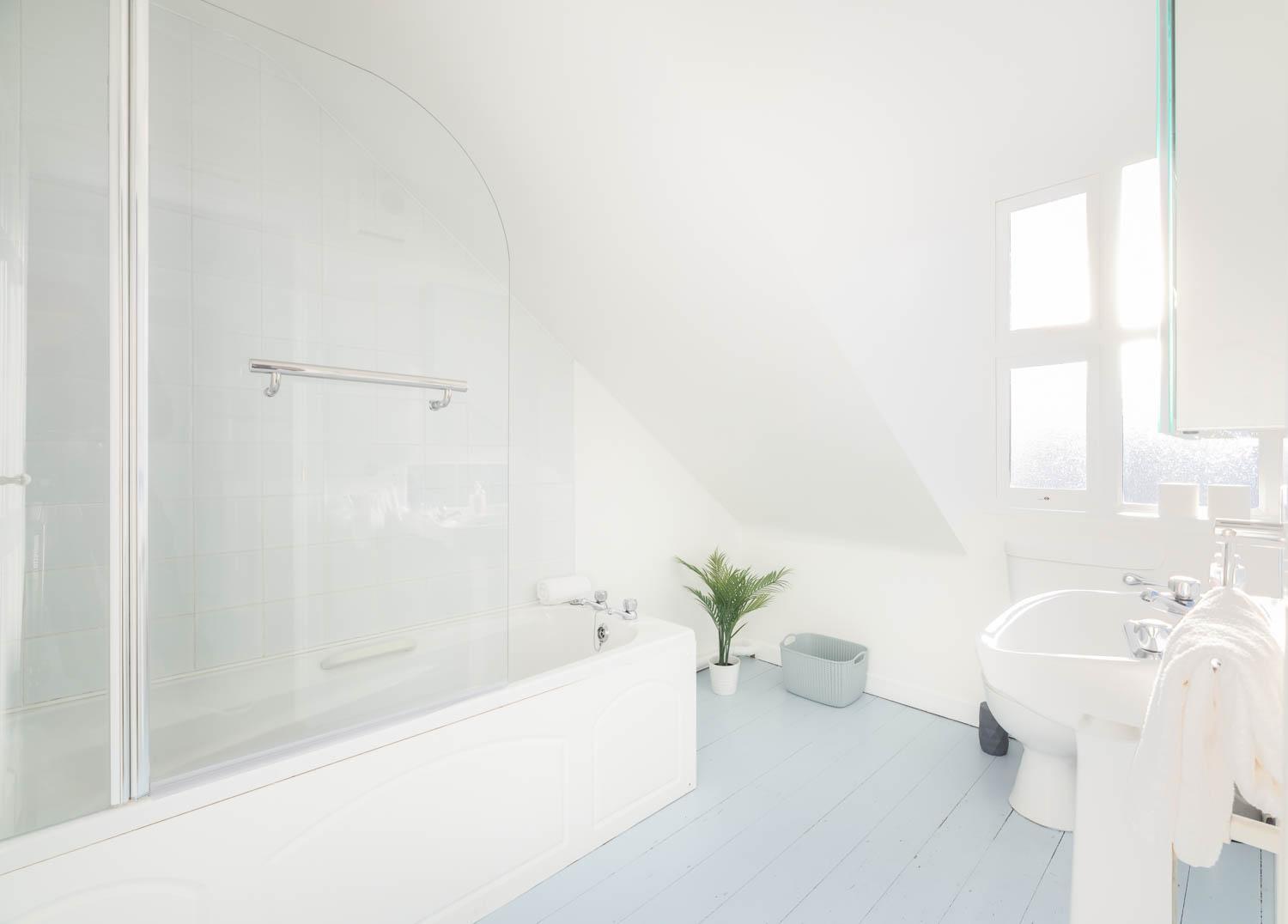 Modern Canal View Home, In City Centre, Sleeps 8 Galway Luaran gambar