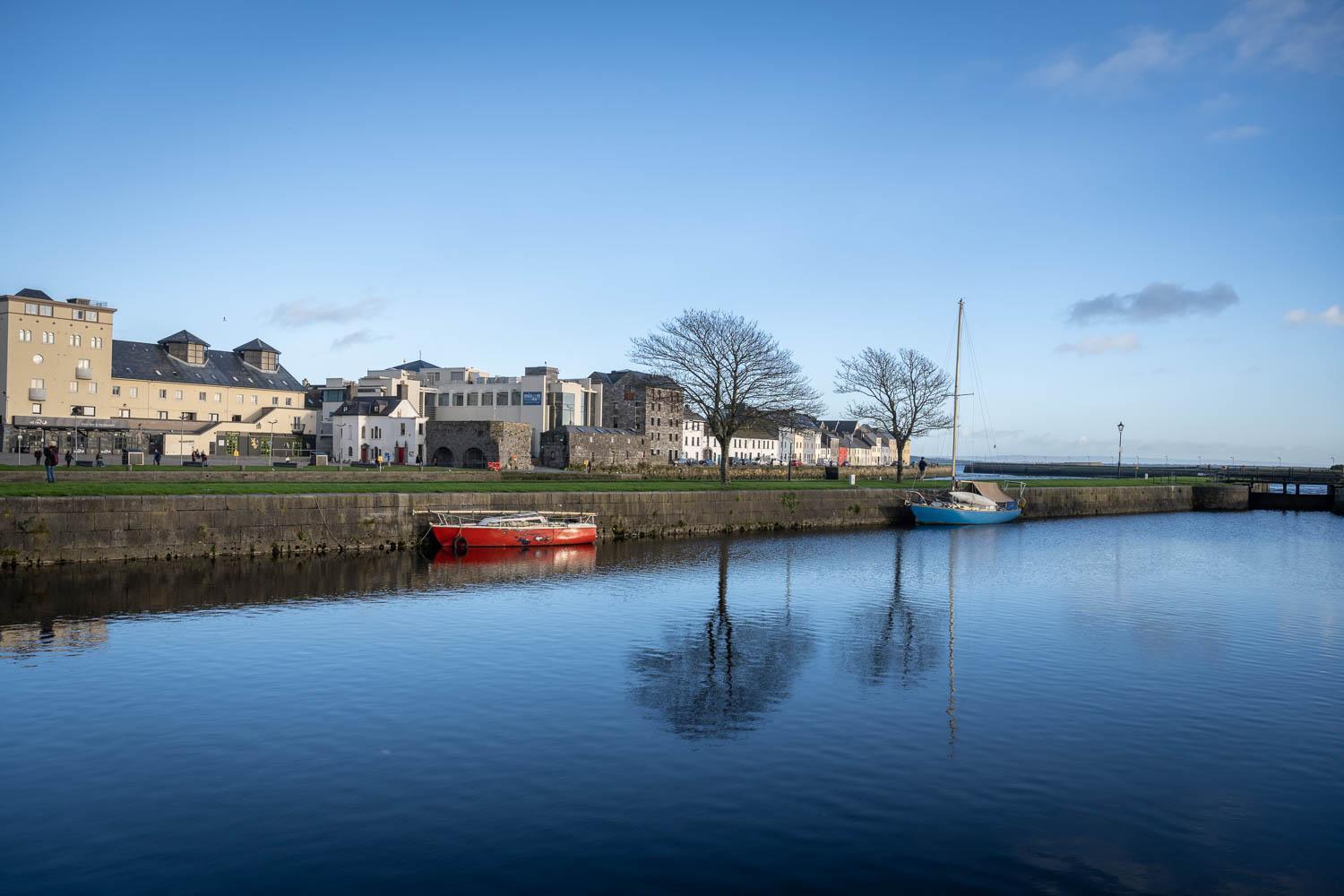 Modern Canal View Home, In City Centre, Sleeps 8 Galway Luaran gambar